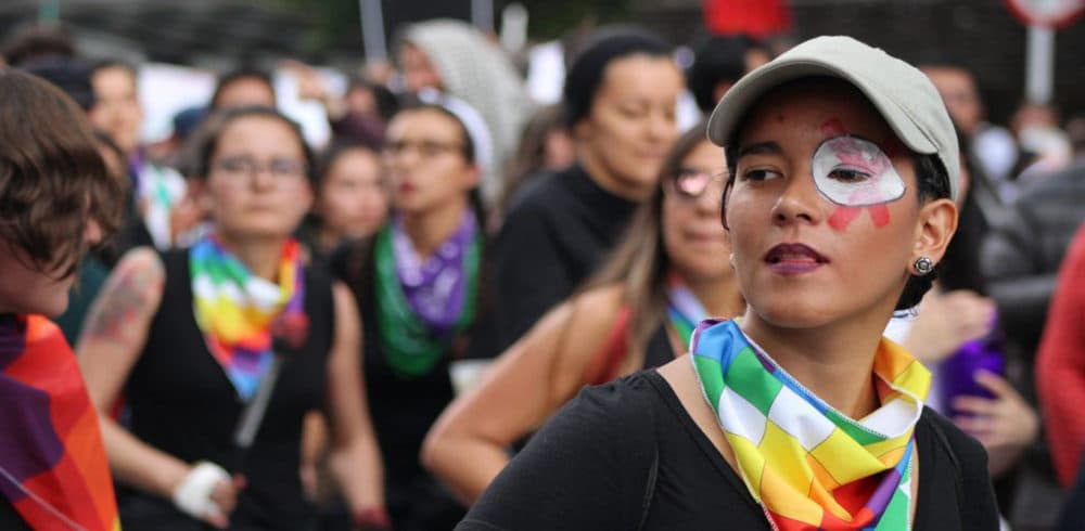 Mujeres colombianas en los territorios y en las calles