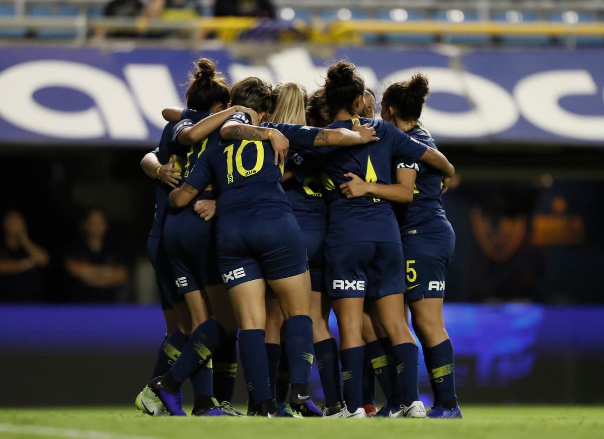 Fútbol femenino: la conquista en la cancha