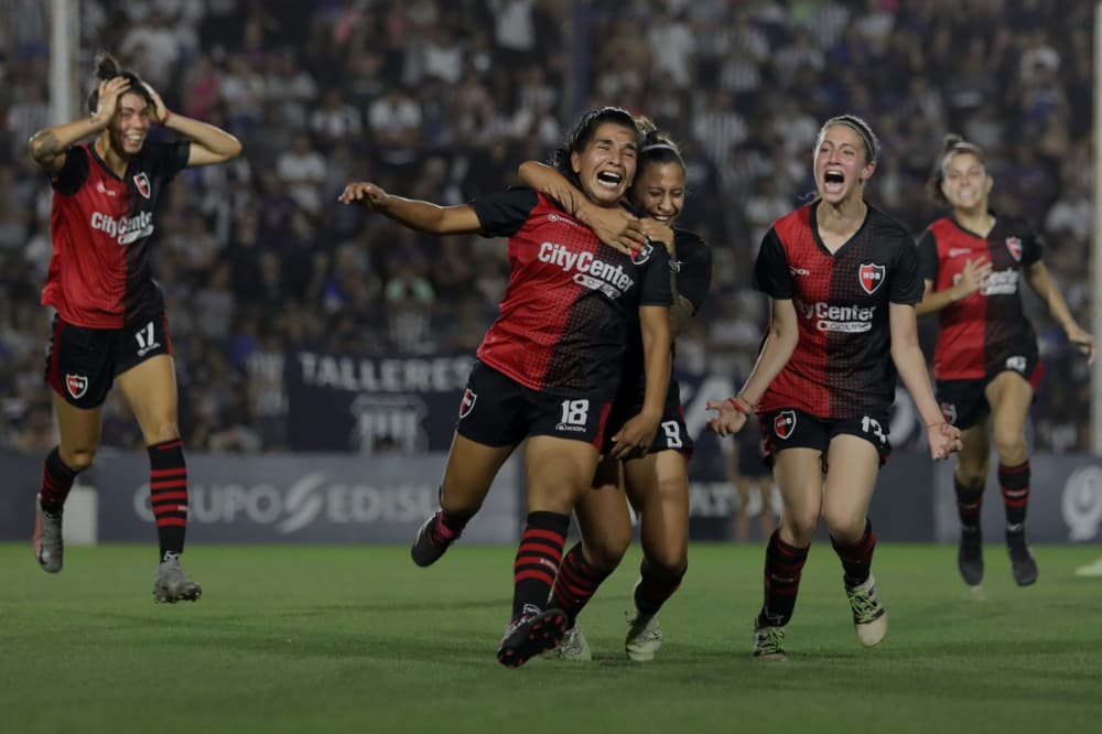 En el "Día de la futbolista": ¿Cómo es el presente del fútbol femenino en Argentina?