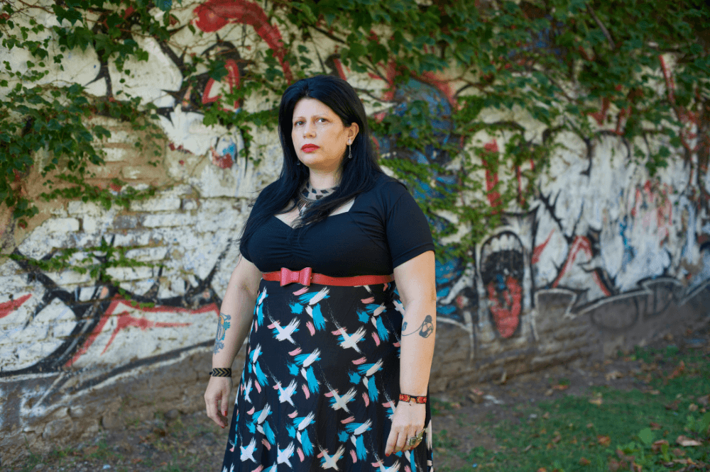 Dolores Reyes: "Me gusta acompañar el recorrido de los personajes que escribo"