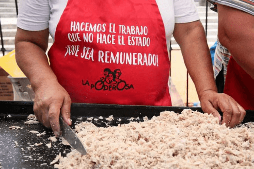 La Poderosa impulsa el reconocimiento salarial de cocineras comunitarias