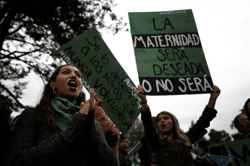 Ecuador en alerta por ataques a defensoras de derechos sexuales