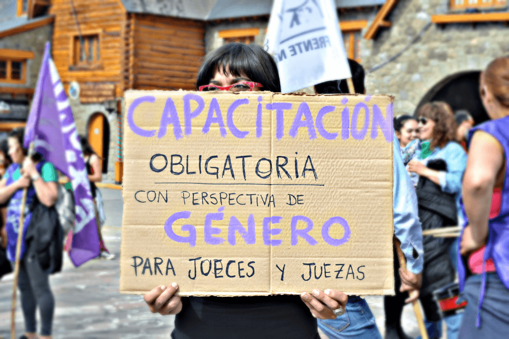 Florencia Rojo: "Ningún varón violento levantará nuestras banderas"