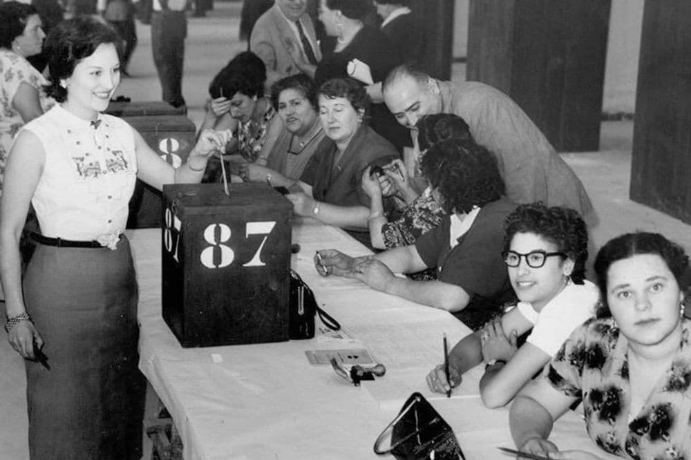 Dirigentas, una historia de fútbol y política