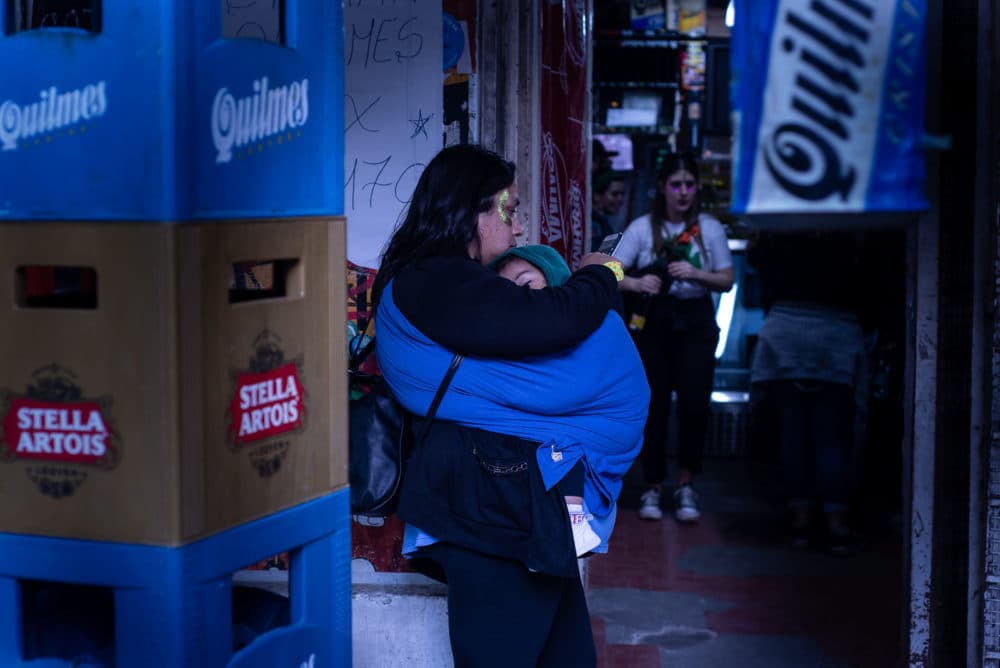 La escucha del deseo en los traslados de hijes de parejas separadas