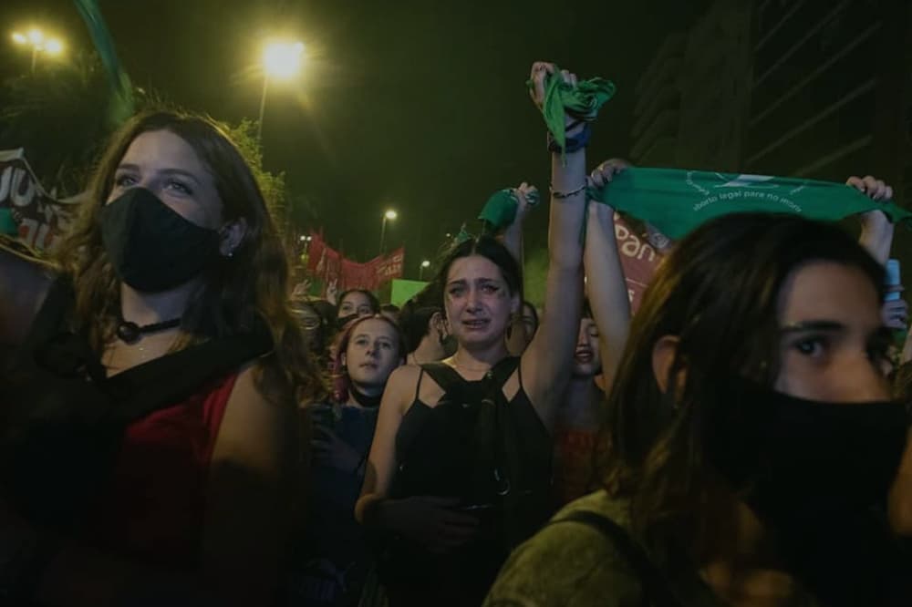 Aborto legal: 4 años de una ley que resiste a las embestidas y se sostiene en red