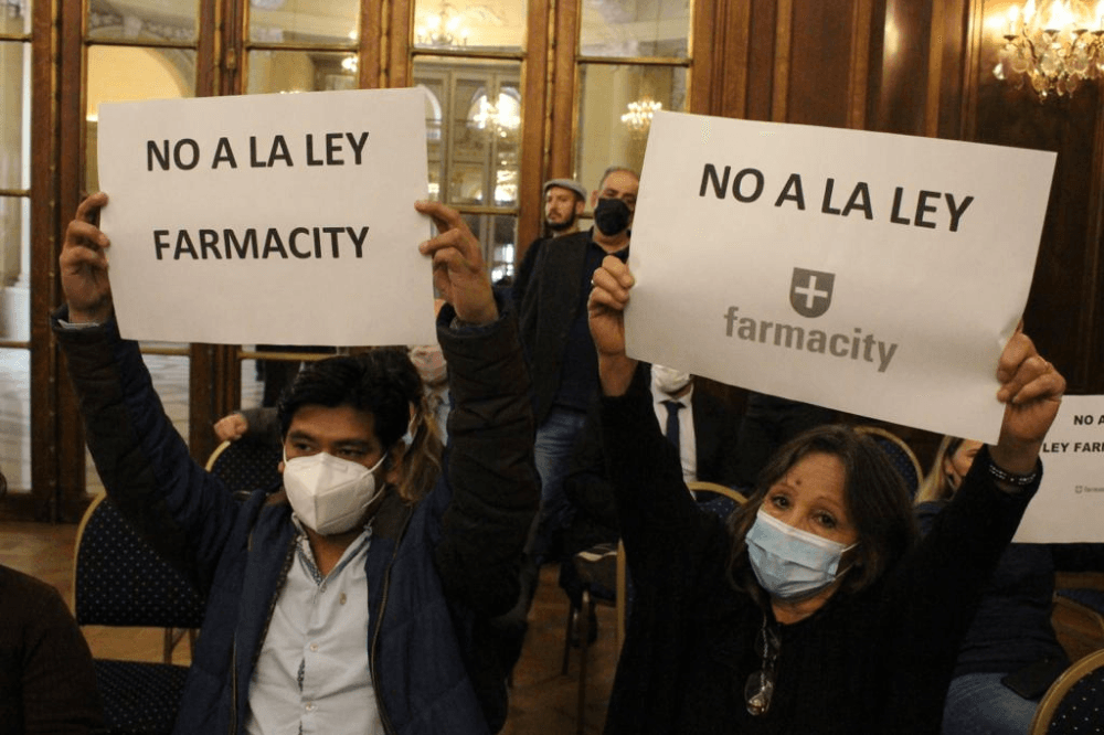 Ley Farmacity: "Una madre que vive de su local tiene que competir contra un monstruo privado"